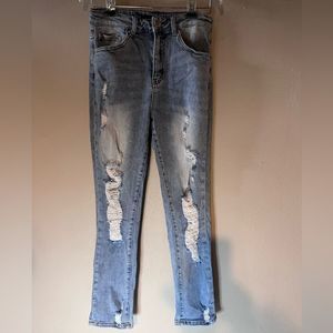 Risen High Rise Distressed Jeans with Lots of Stretch Juniors Size  7